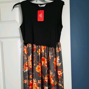 Small nursing dress